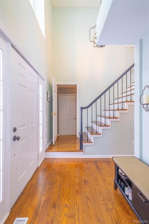 6775 CANTERBURY Lane, Clarkston, MI 48348 — Photo 25
