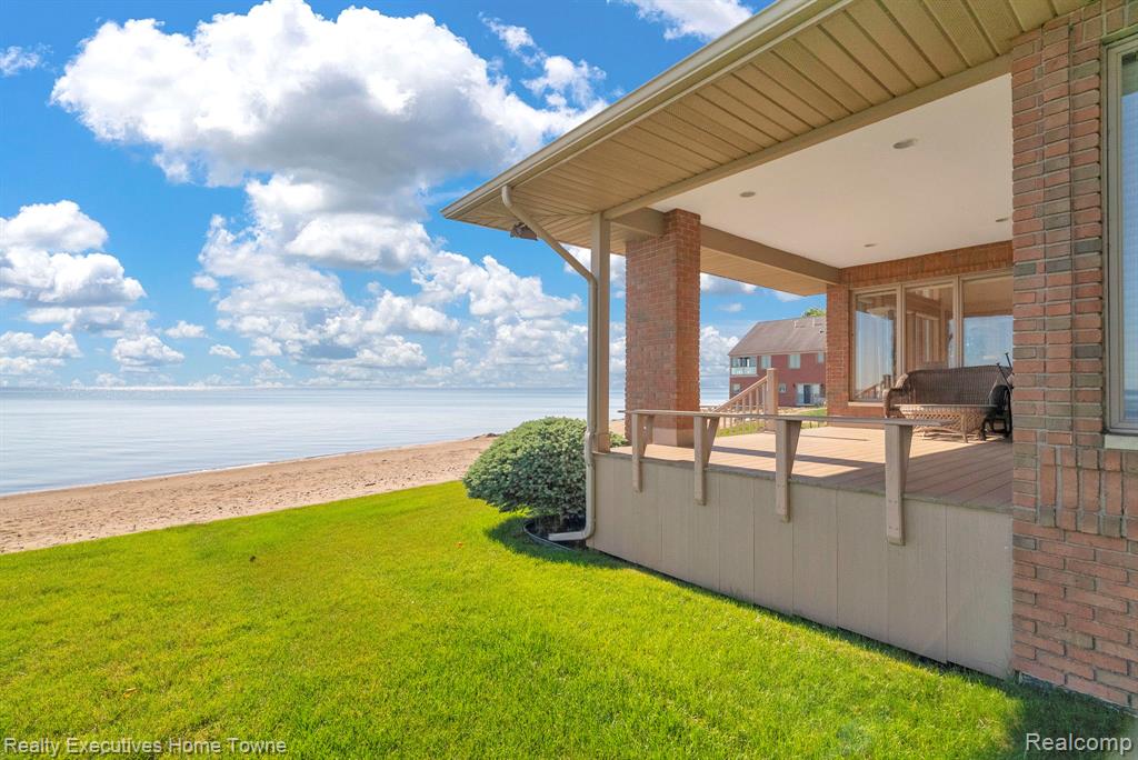 2975 Sandy Oaks Lane, Fort Gratiot, MI 48059 — Photo 47