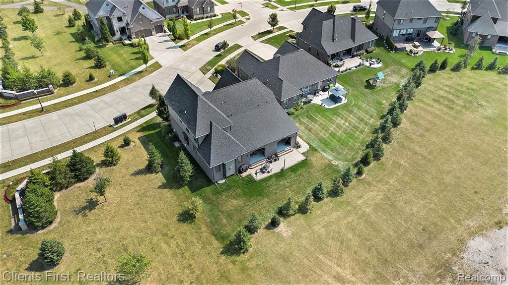 60975 STONECREST Drive, Washington, MI — Photo 40
