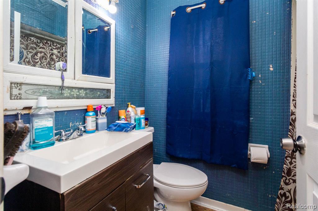 1060 Capitol Avenue, Lincoln Park, MI 48146 — Photo 18