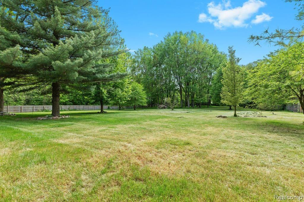 52851 FAIRCHILD Road, Chesterfield, MI — Photo 5