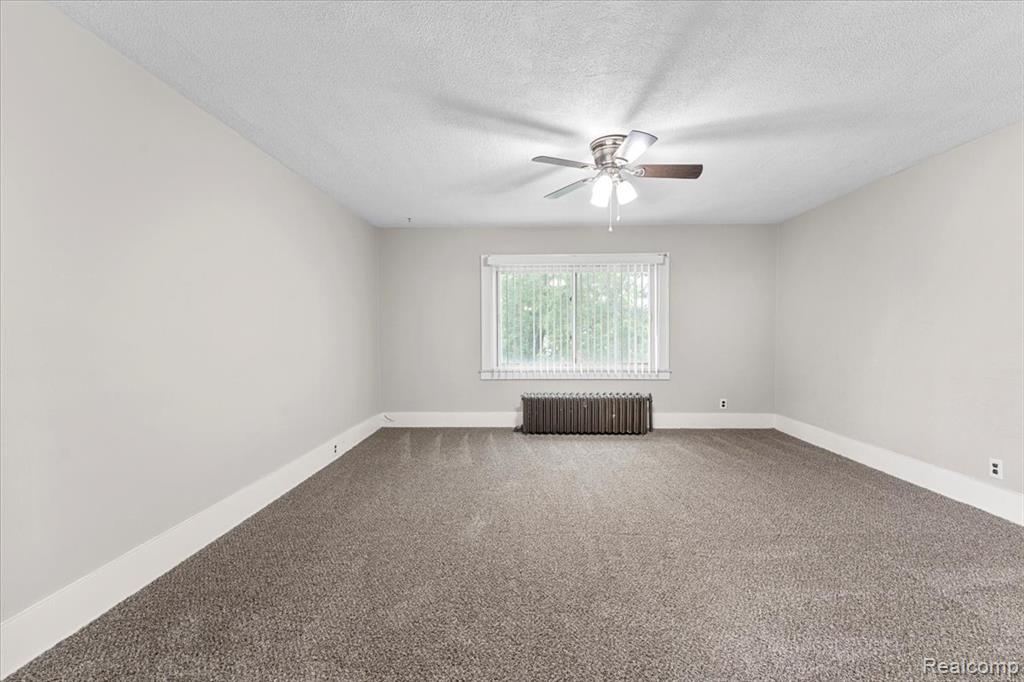 922 Maple, Wyandotte, MI 48192 — Photo 20