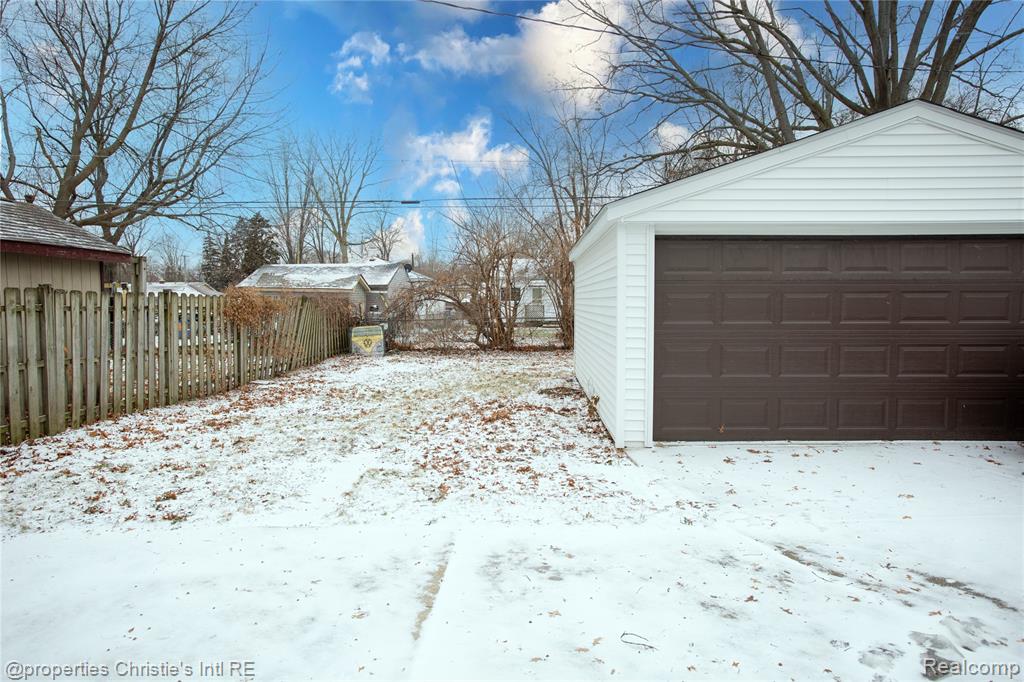 6027 Wilmer Street, Westland, MI — Photo 17