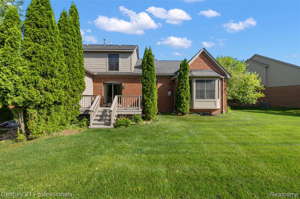4013 Ardsley Court, Clarkston, MI 48348 — Photo 41