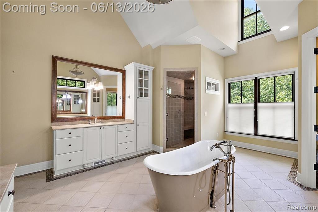 1600 S Hickory Ridge Trail, Milford, MI 48380 — Photo 32