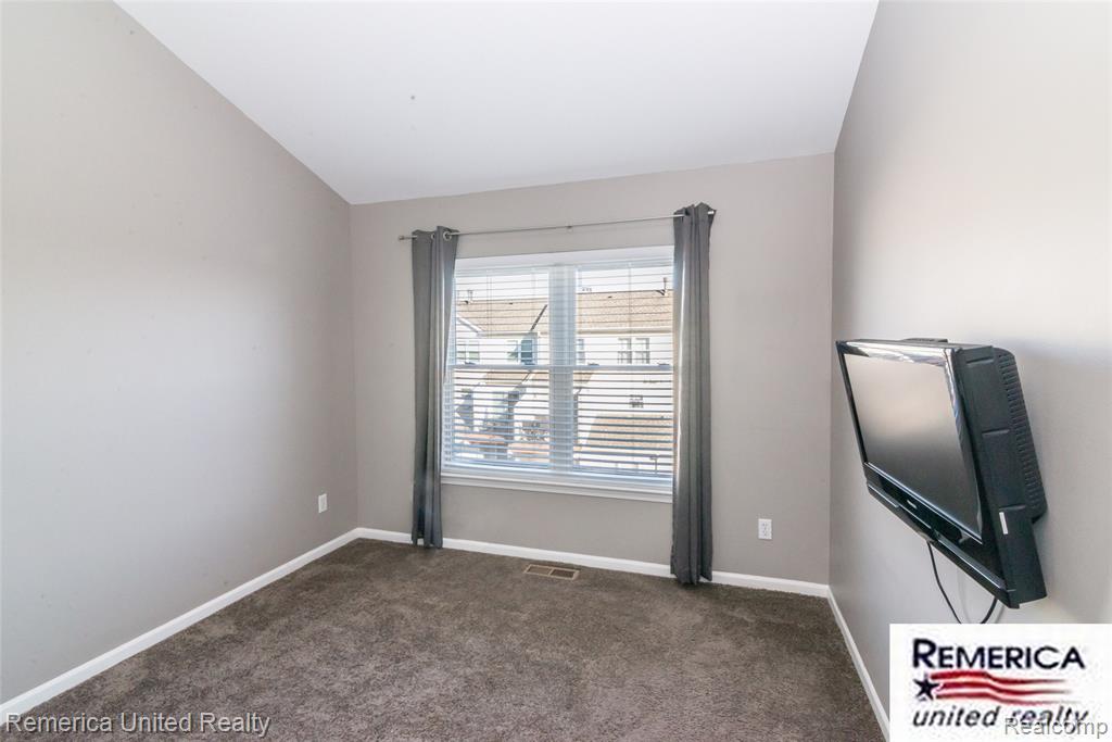 1762 Campau Farms Circle, Detroit, MI 48207 — Photo 39