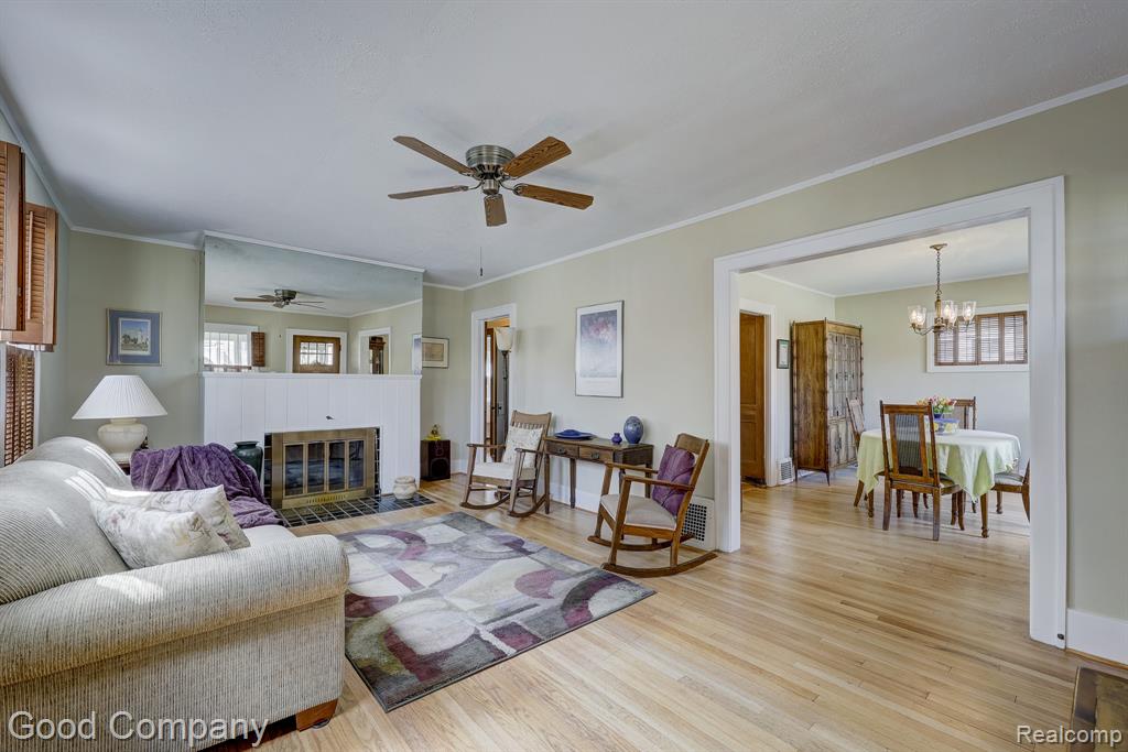 923 W 11 Mile Road, Royal Oak, MI 48067 — Photo 10