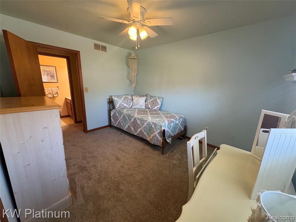 285 Hemlock Lane, Marysville, MI 48040 — Photo 18