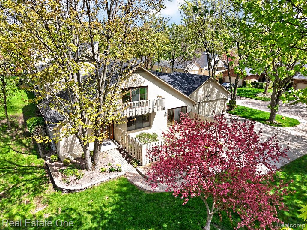42660 Elizabeth Place, Clinton Twp, MI 48038 — Photo 41