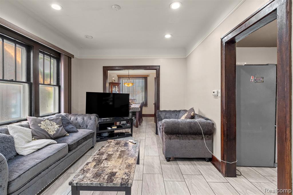 7658 Appoline Street, Dearborn, MI 48126 — Photo 10