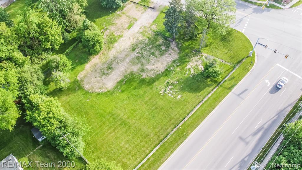 617 S HEWITT Road, Ypsilanti, MI 48197 — Photo 8