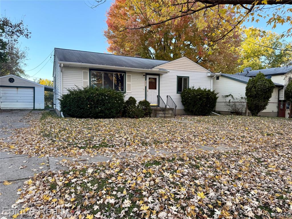 5473 Harvard Street, Flint, MI 48505 — Photo 2