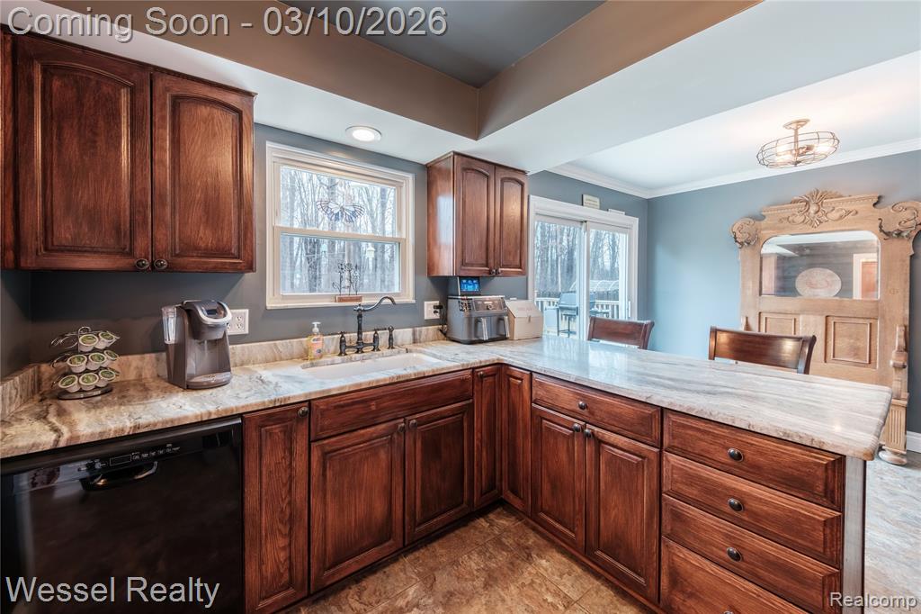 53225 Luann Drive, Shelby Twp, MI 48316 — Photo 13