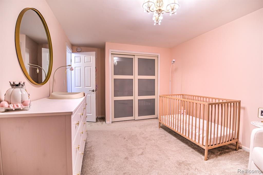 5250 Winchester Drive, Troy, MI 48085 — Photo 39