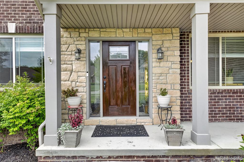 9665 Windsor Lane, Clarkston, MI 48348 — Photo 9