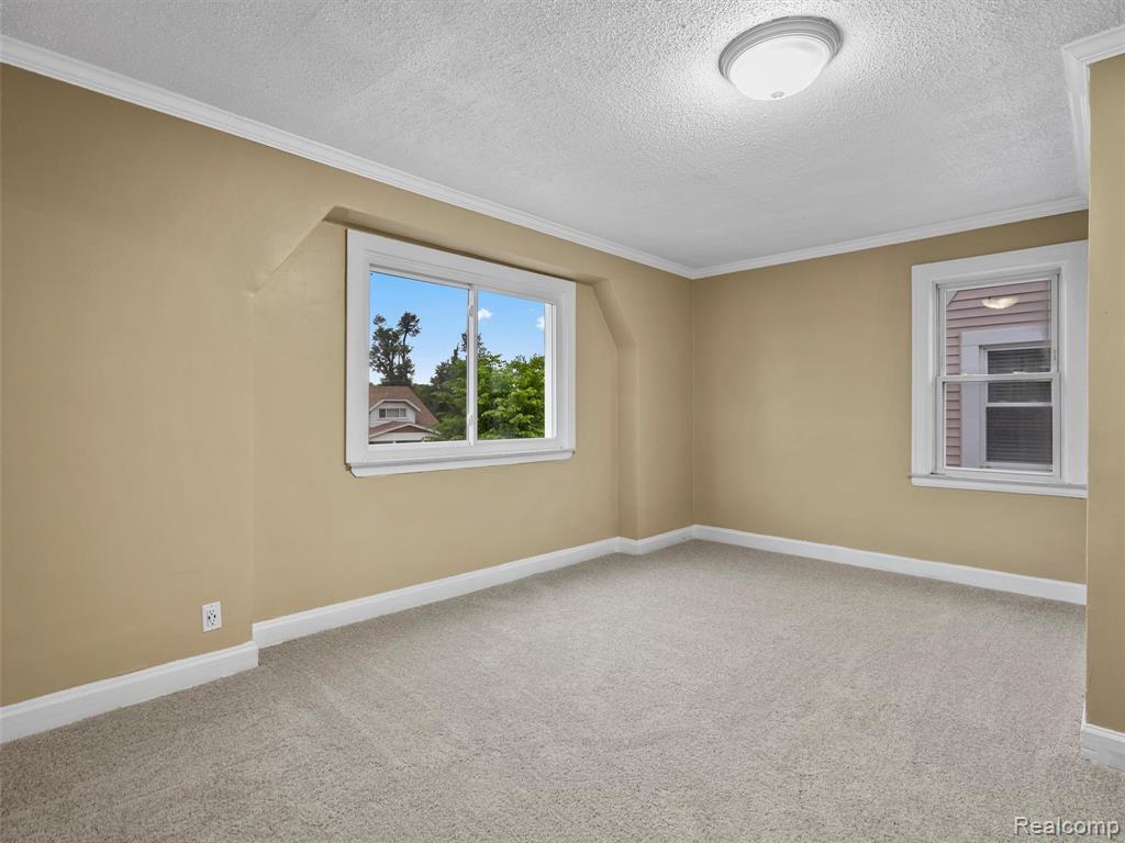 6010 HARTWELL Street, Dearborn, MI 48126 — Photo 11