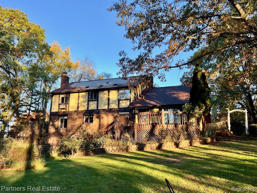 5618 Mountain Road, Brighton, MI 48116 — Photo 46