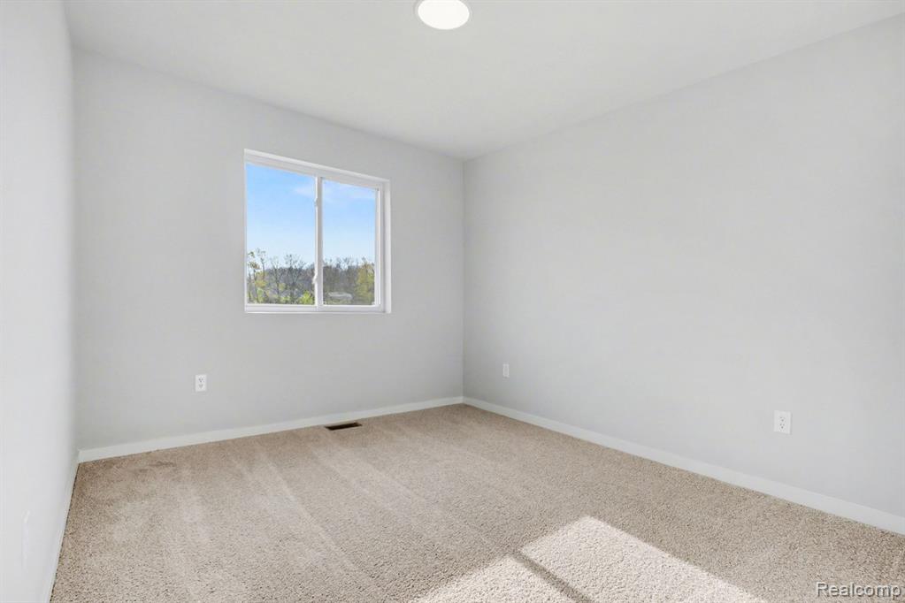 3157 Wild Orchid Lane, Burton, MI 48519 — Photo 12