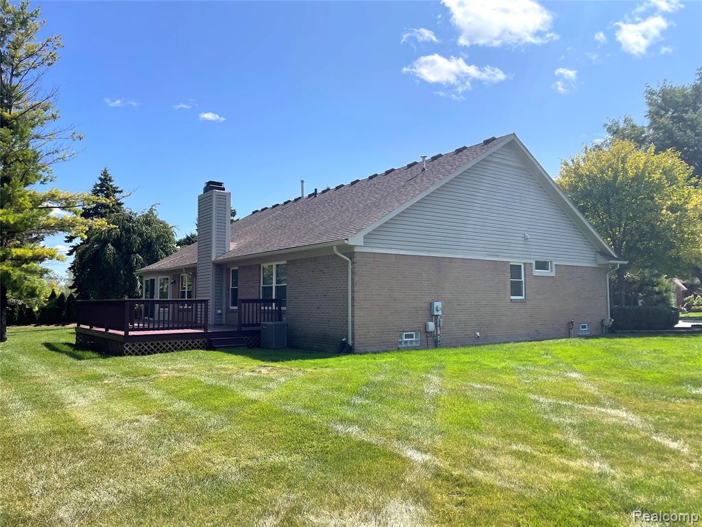 5859 Calgary Court, Sterling Heights, MI 48314 — Photo 12