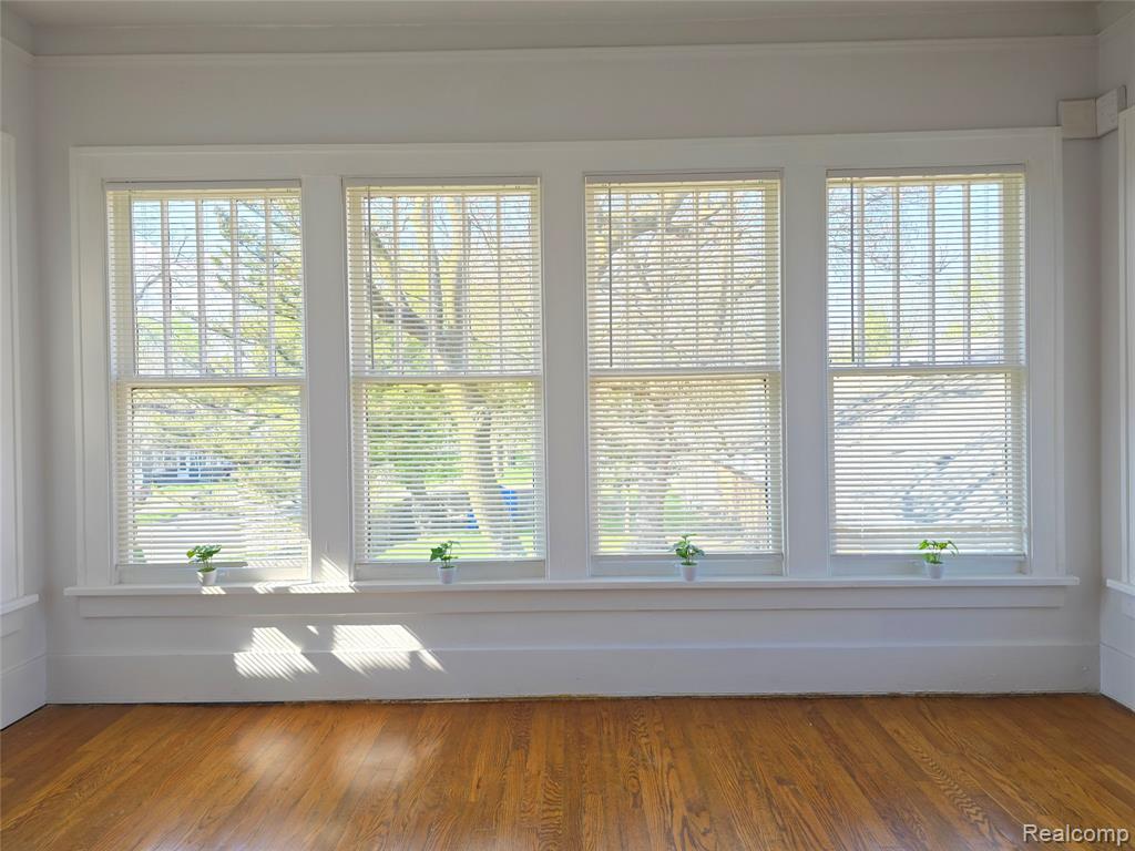 26850 W 7 Mile Road, Redford, MI 48240 — Photo 43