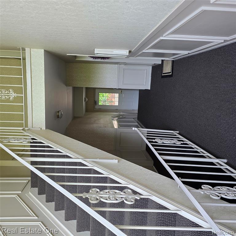 770 E Fox Hills Drive W, Bloomfield Hills, MI 48304 — Photo 42