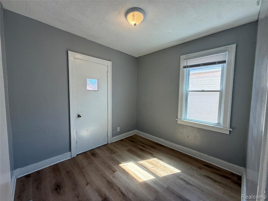 16206 Snowden Street, Detroit, MI 48235 — Photo 13
