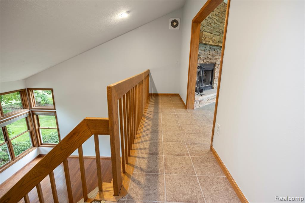 59692 Barkley Drive, New Hudson, MI 48165 — Photo 15