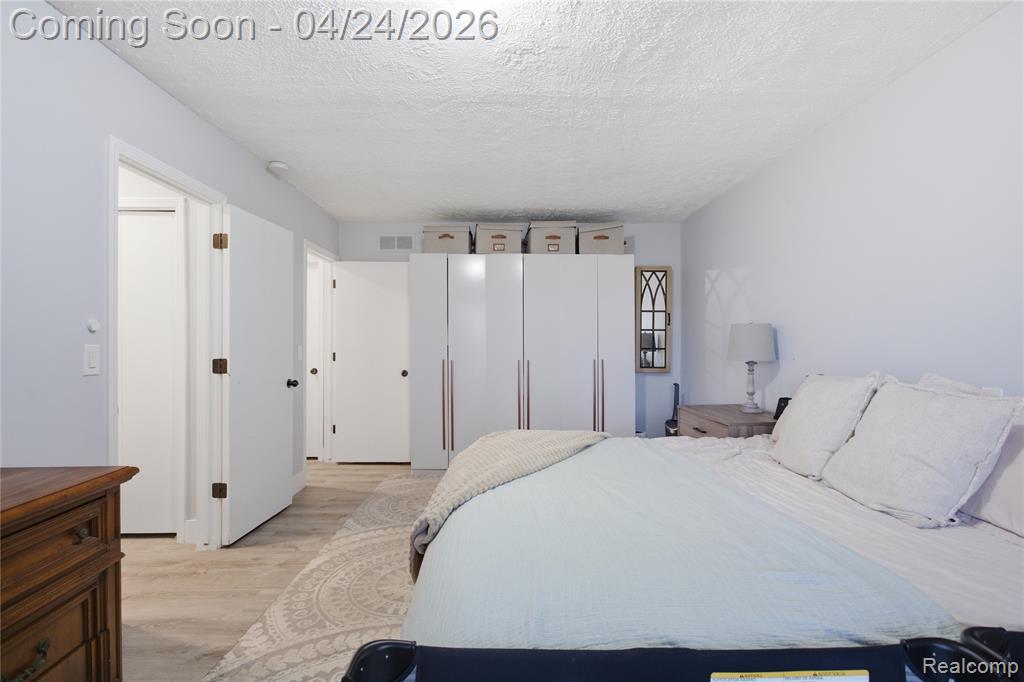 6710 Ridgeview Drive, Clarkston, MI — Photo 45