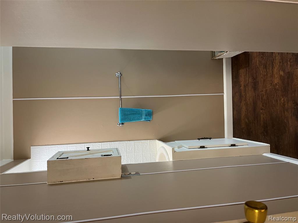 250 Engle Street, Imlay City, MI 48444 — Photo 25