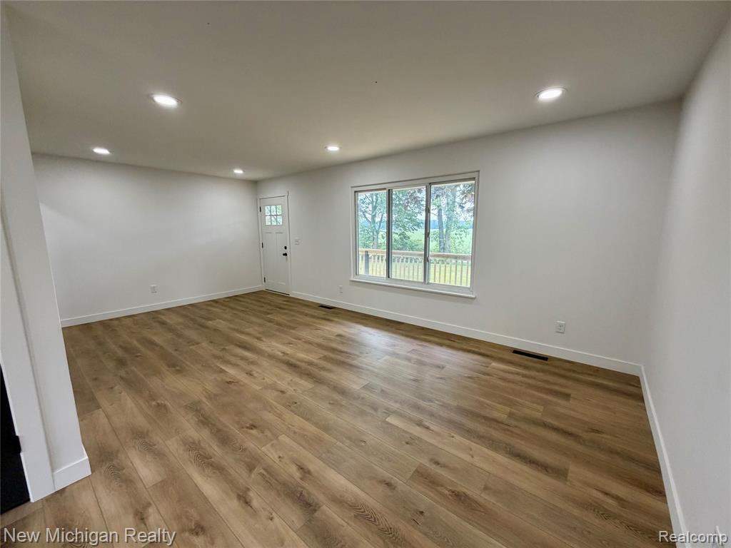 7104 Willard Road, Millington, MI 48746 — Photo 17