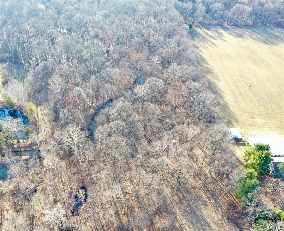 3337 Marathon Road, Columbiaville, MI 48421 — Photo 4