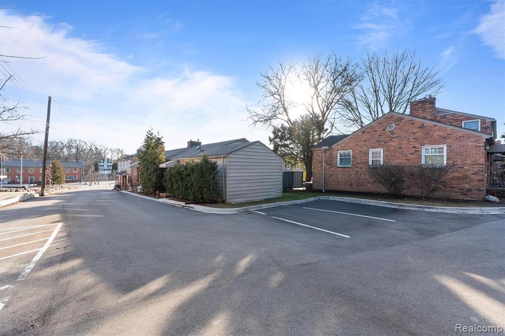 583 N Old Woodward Avenue, Birmingham, MI 48009 — Photo 25