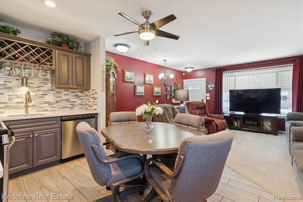 50340 Helfer Boulevard, Wixom, MI 48393 — Photo 6