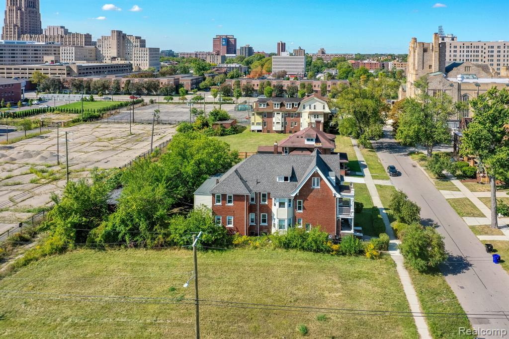 100 Chandler Street, Detroit, MI 48202 — Photo 5