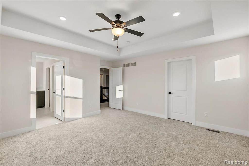 4104 Spring Meadows Drive, Sterling Heights, MI 48314 — Photo 32
