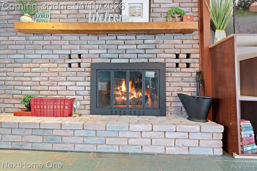 1014 S Adelaide Street, Fenton, MI, 48430