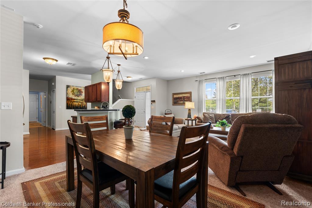 3898 Radcliff Drive, 129, Canton, MI 48188 — Photo 16