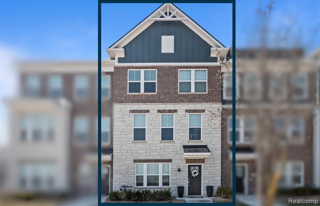 25560 Tolstoy Trail, Novi, MI