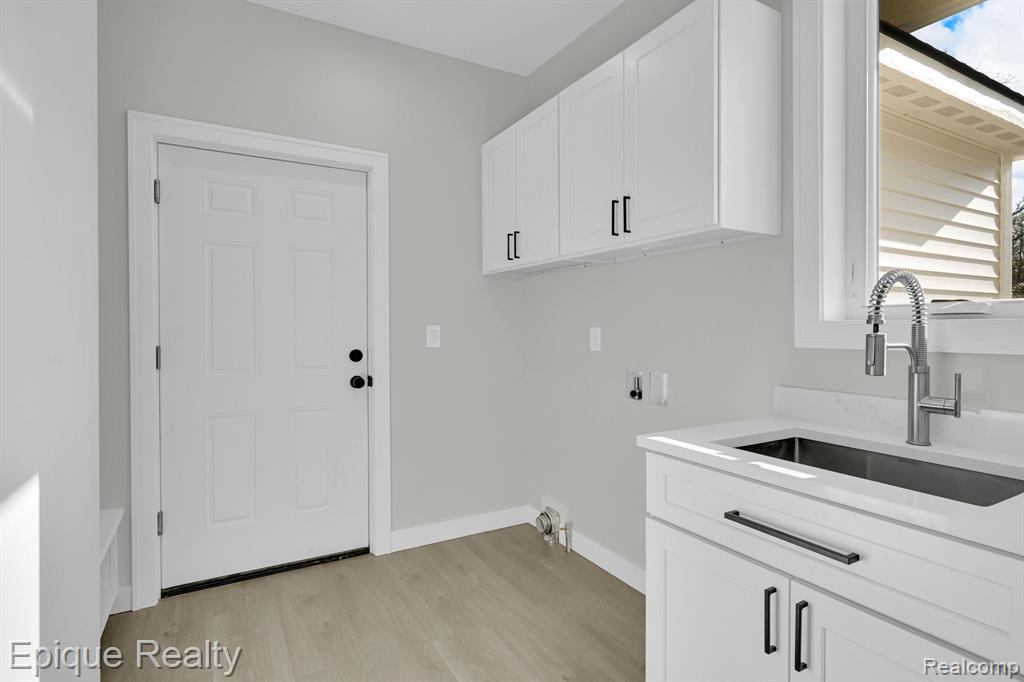 2432 Holland Street, Lake Orion, MI — Photo 25