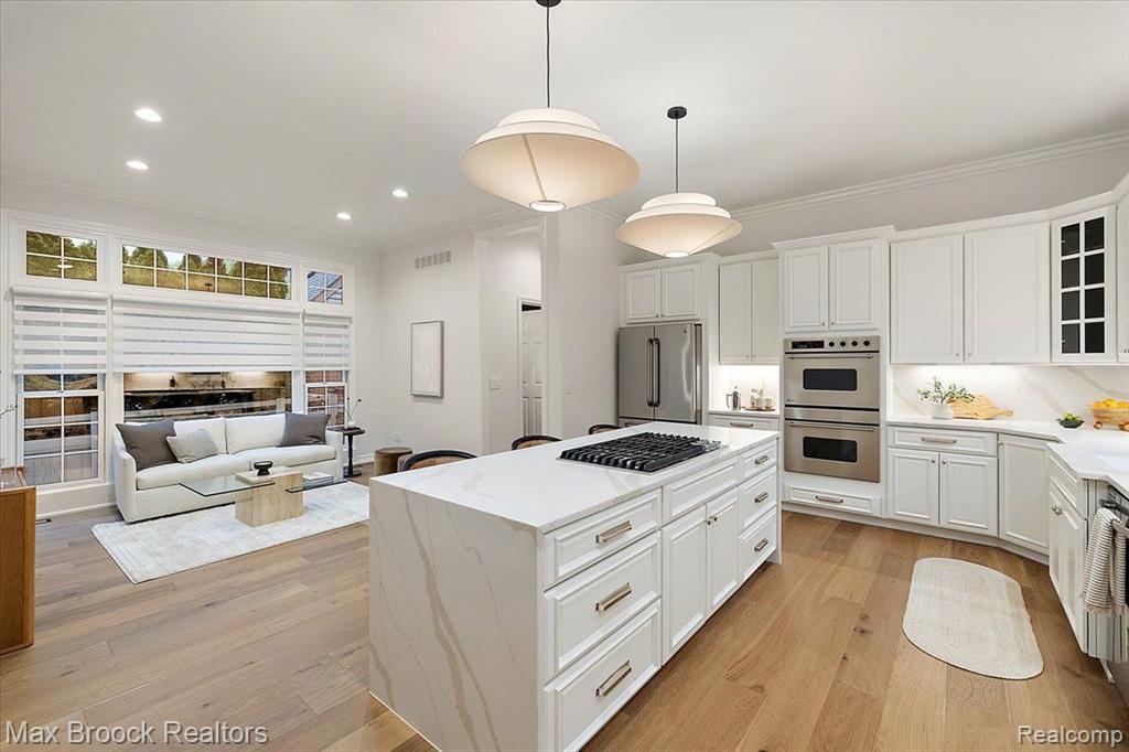 855 WALLACE Street, Birmingham, MI 48009 — Photo 15