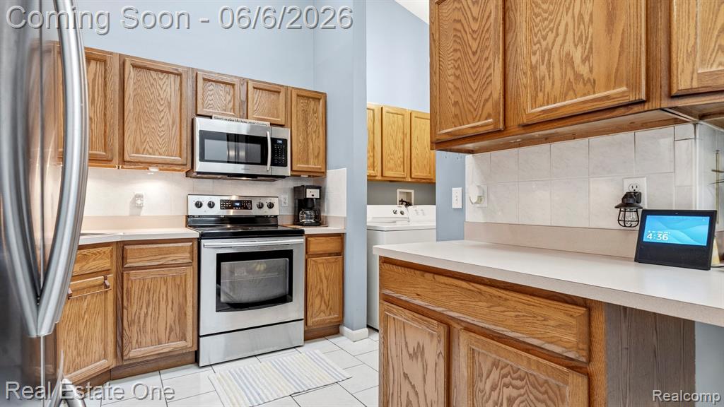 23344 Bunte Court, 43, Trenton, MI 48183 — Photo 9