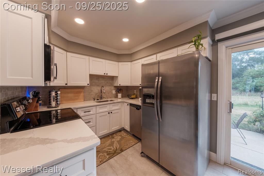 67976 Van Dyke Road, 8, Washington, MI 48095 — Photo 8
