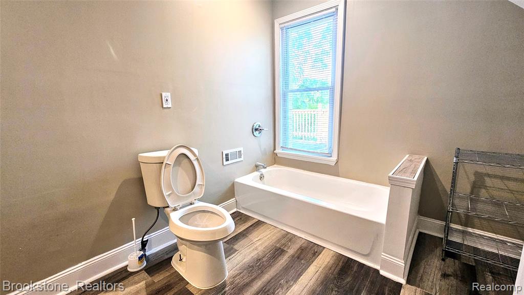 2520 Seyburn Street, Detroit, MI 48214 — Photo 31
