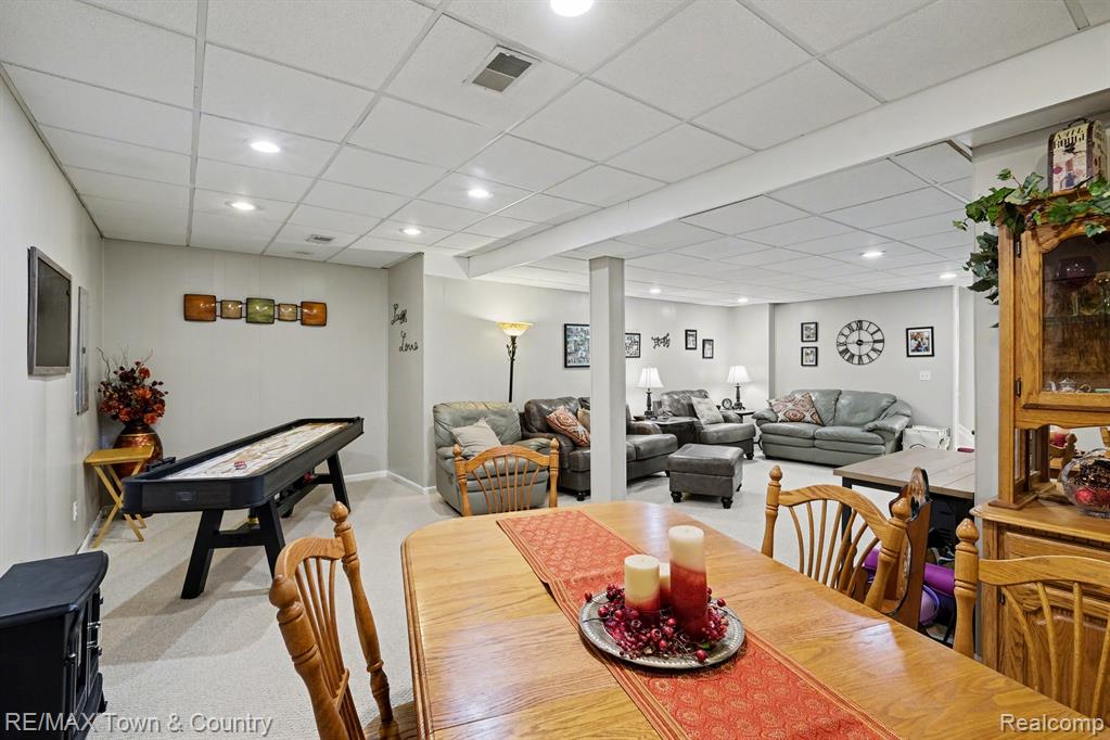 223 Primrose Lane, Flushing, MI 48433 — Photo 27
