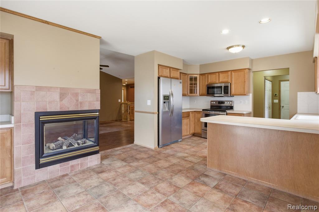 504 Overland Court, Oxford, MI 48371 — Photo 18