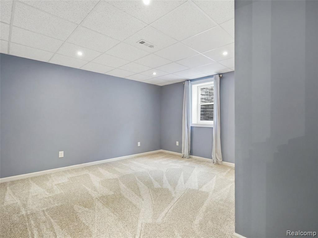 9095 Rotondo Drive, Howell, MI 48855 — Photo 27