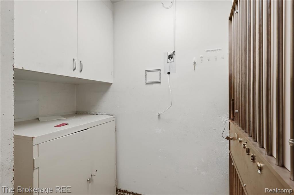 6093 Dixie Highway, Bridgeport, MI 48722 — Photo 37