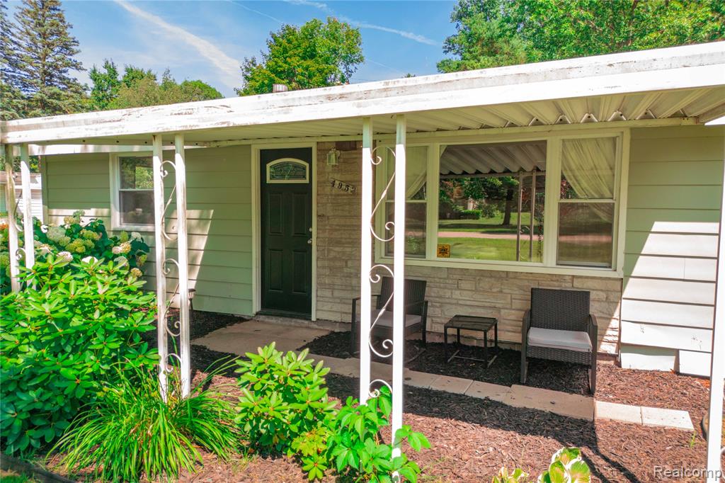 4952 Mary Sue Avenue, Clarkston, MI — Photo 2