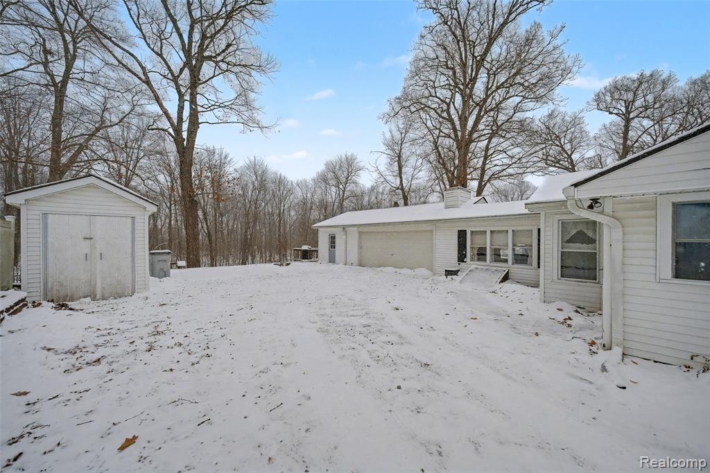 11849 Four Lakes Drive, South Lyon, MI 48178 — Photo 28