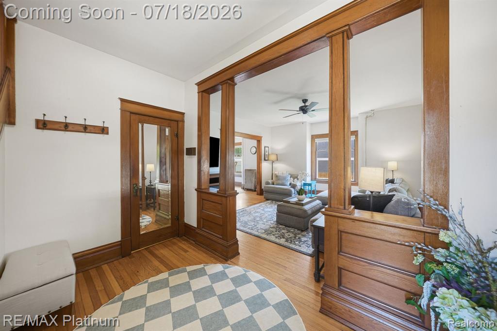 621 N Court Street, Howell, MI 48843 — Photo 10